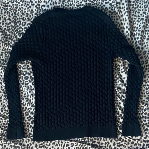 H&M (Size M) Men's Long-Sleeve Black Sweater - Picture 3 of 5
